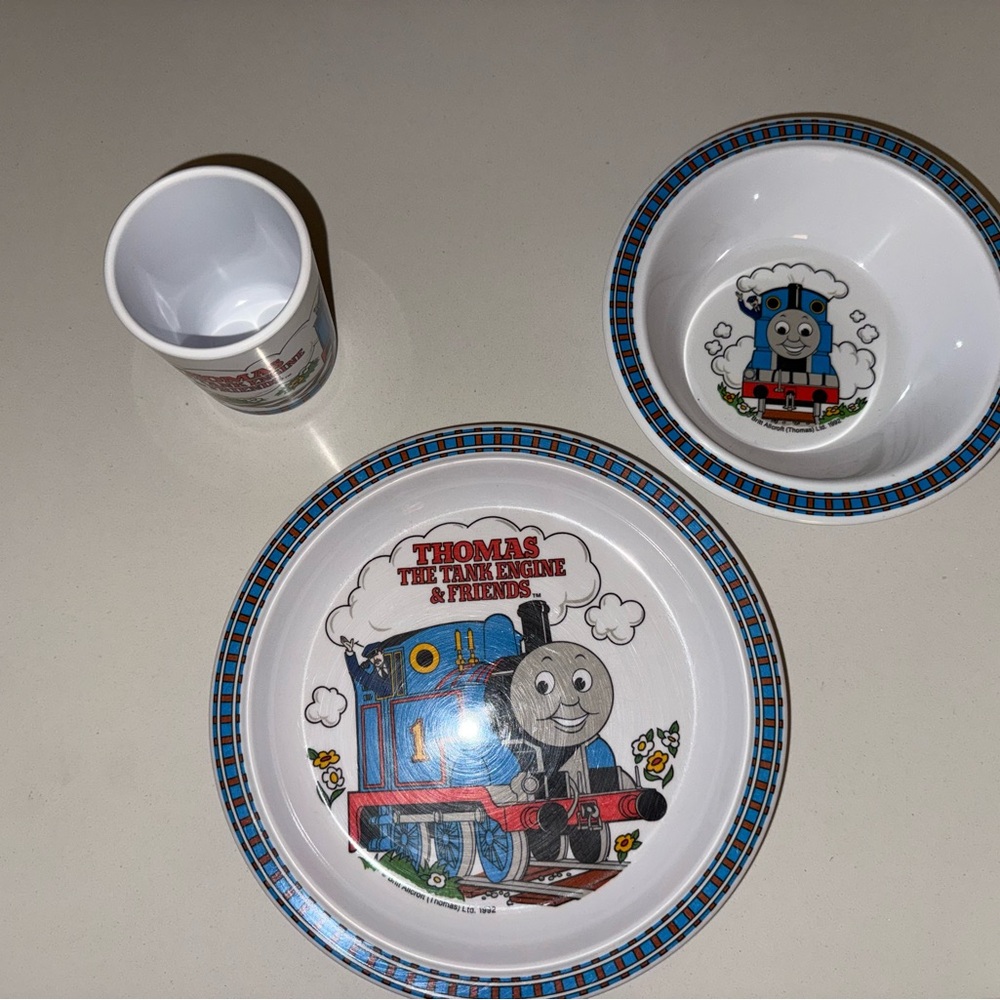 Thomas the Tank Engine Plate, Bowl and cup set
Excellent condition. - Picture 2 of 3
